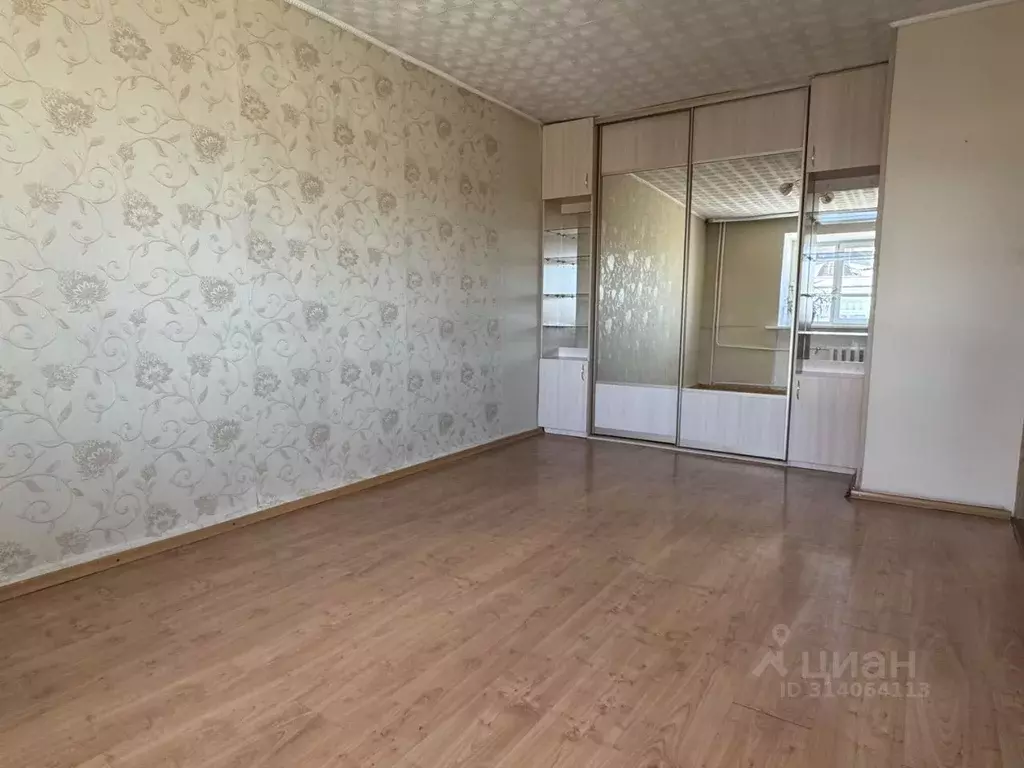2-к кв. Бурятия, Улан-Удэ ул. Гагарина, 33 (41.0 м) - Фото 0