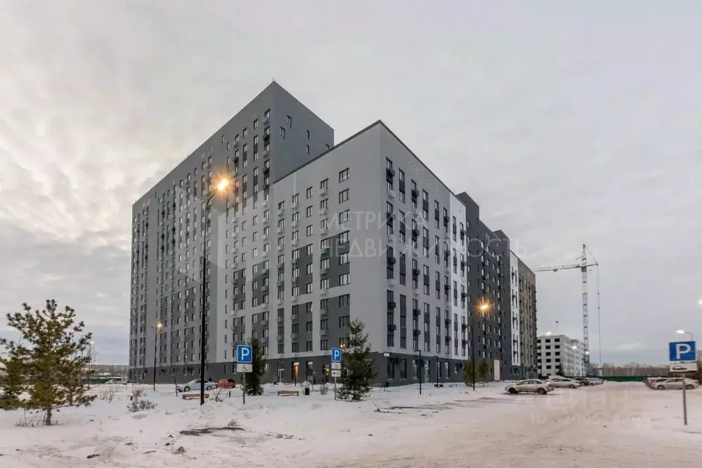 1-к кв. Тюменская область, Тюмень ул. Республики, 204к11 (41.2 м) - Фото 0