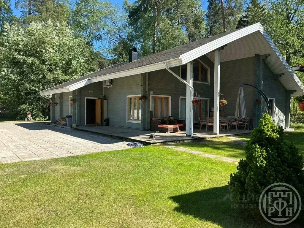 Дом в Санкт-Петербург, Санкт-Петербург, Сестрорецк Парковая ул., 8А ... - Фото 1