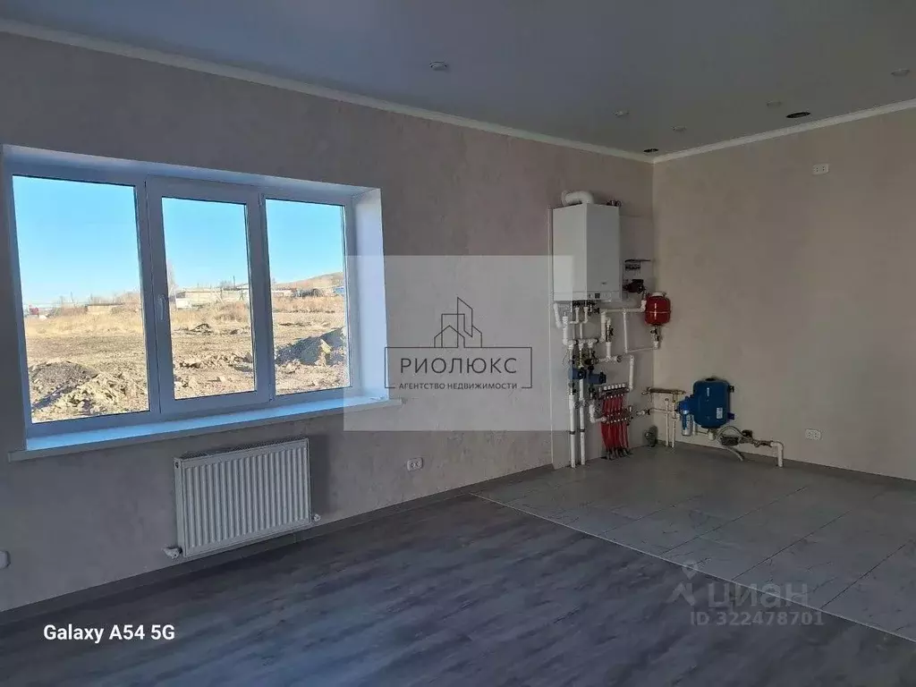 Дом в Челябинская область, с. Агаповка, Казачий мкр 12 (100 м) - Фото 1