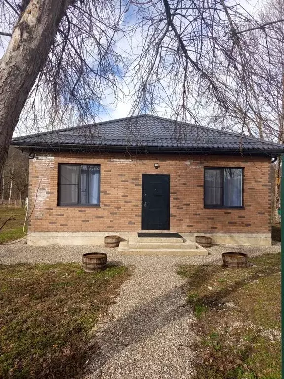 Дом в Краснодарский край, Апшеронский район, Нижегородское с/пос, ... - Фото 1