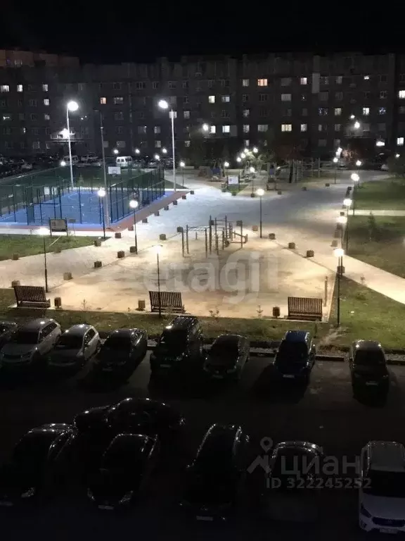 3-к кв. Ямало-Ненецкий АО, Новый Уренгой Восточный мкр, 1/6 (64.9 м) - Фото 1