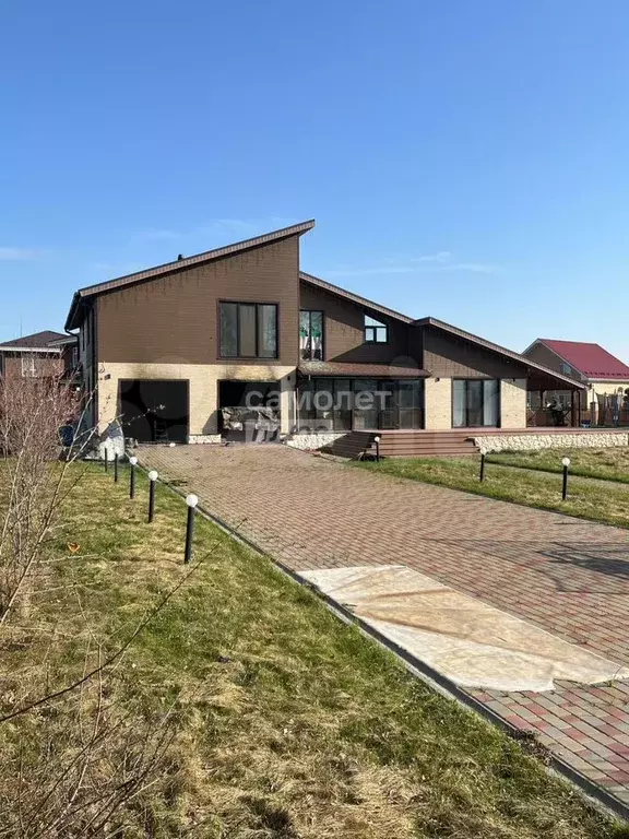 Дом 350 м на участке 18 сот. - Фото 1