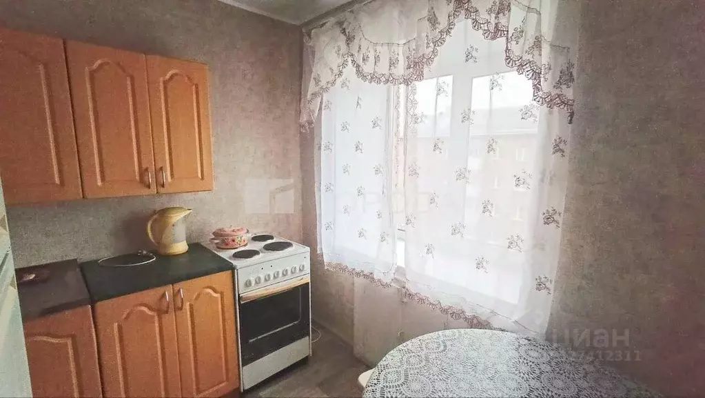 1-к кв. Кемеровская область, Новокузнецк ул. Кирова, 39А (30.0 м) - Фото 1