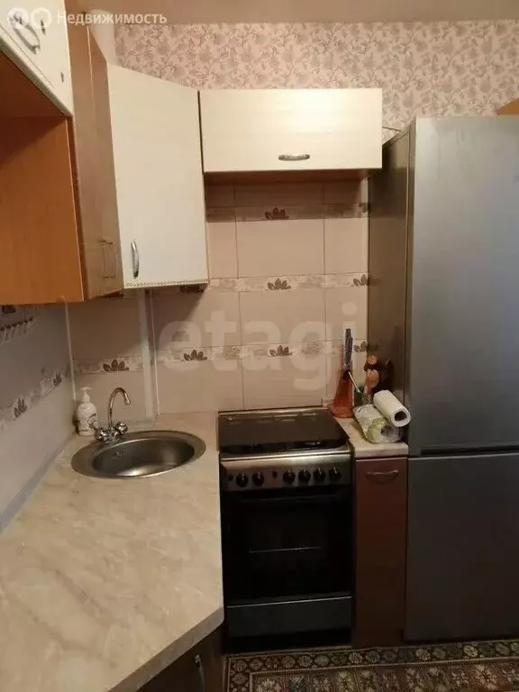 2-комнатная квартира: посёлок городского типа Васильевский Мох, улица ... - Фото 2