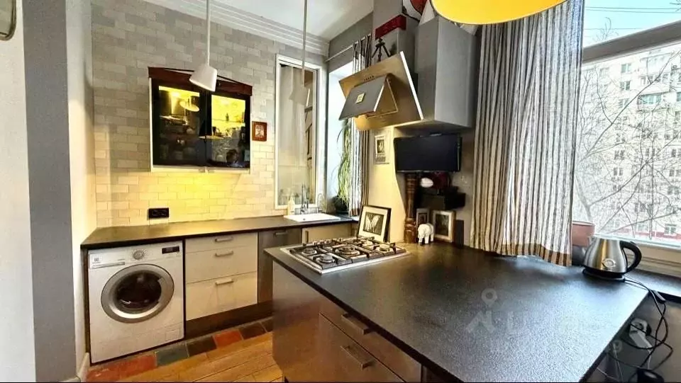 3-к кв. Москва Большой Трехсвятительский пер., 1 (87.2 м) - Фото 1