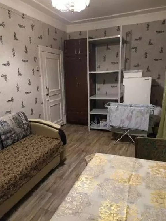 Продается комната в 3-комнатной квартире - Фото 0