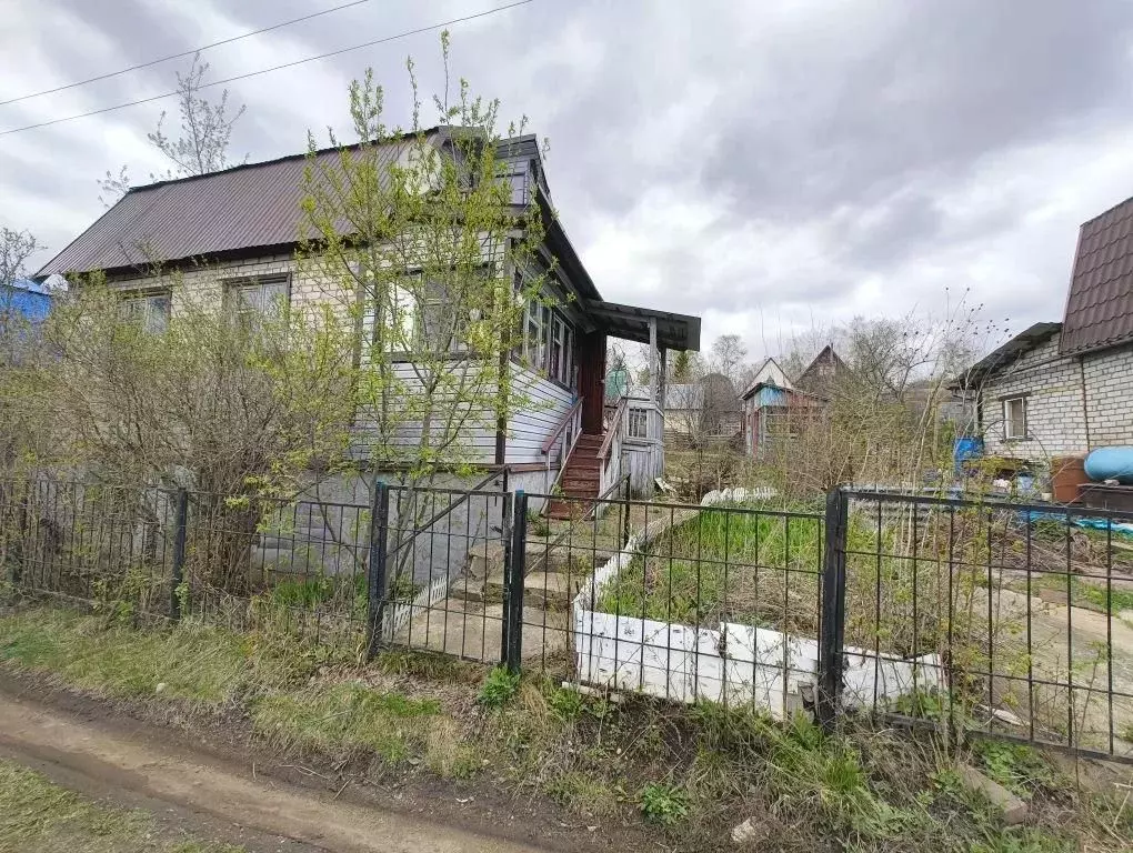 Дом в Башкортостан, Чишминский район, Алкинский сельсовет, Курортстрой ... - Фото 2