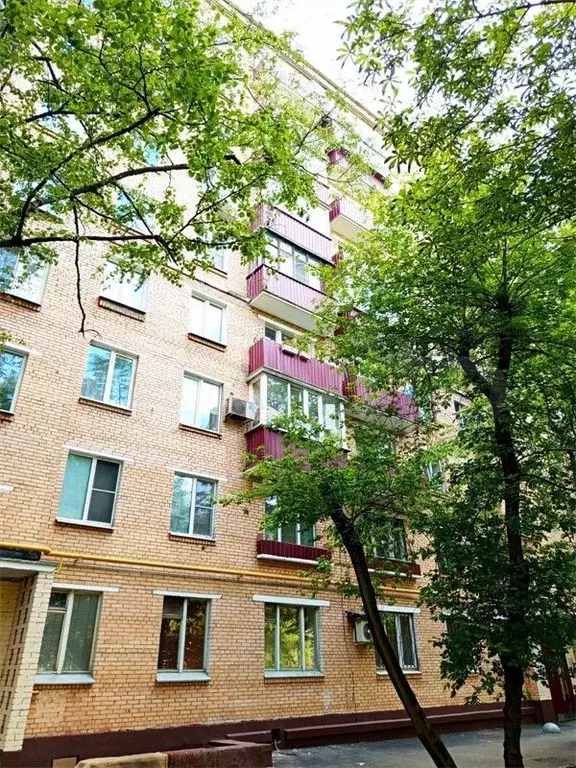 Комната 17 м в 2-к., 9/9 эт. - Фото 0
