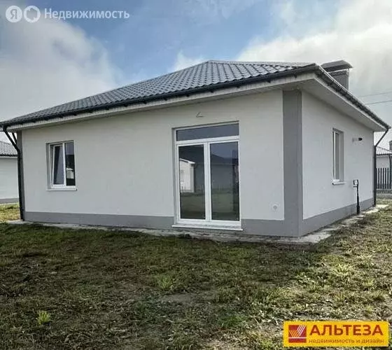 Дом в Калининградская область, Гурьевский муниципальный округ, посёлок ... - Фото 1