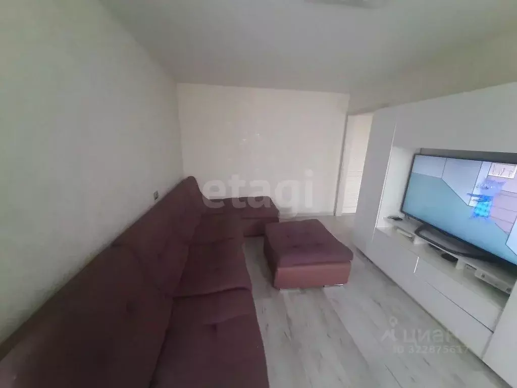 3-к кв. Калининградская область, Калининград ул. Лейтенанта Яналова, ... - Фото 0