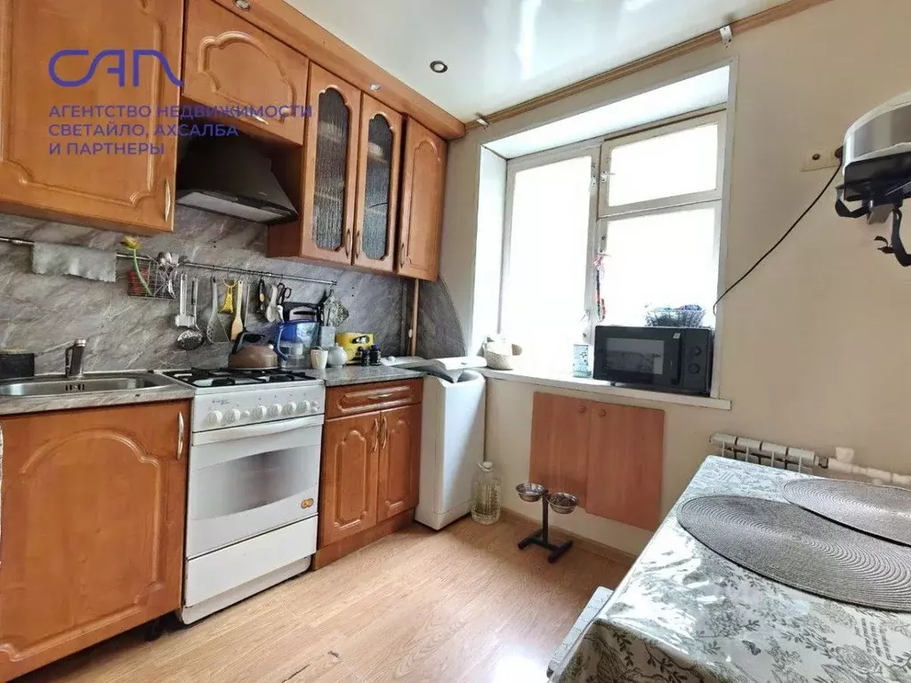 3-к кв. Московская область, Балашиха ул. Быковского, 12 (57.0 м) - Фото 0