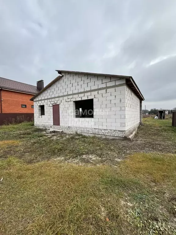 Дом в Липецкая область, Грязинский район, Двуреченский сельсовет, с. ... - Фото 2