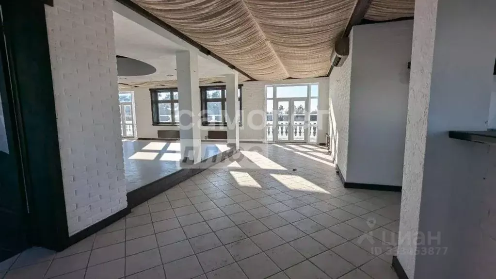 Помещение свободного назначения в Краснодарский край, Геленджик ... - Фото 2