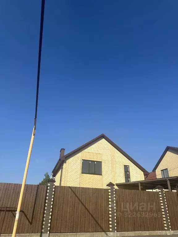 Дом в Ставропольский край, Ставрополь № 29 мкр,  (174 м) - Фото 1