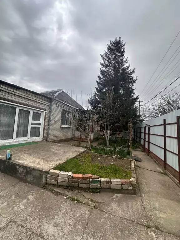 Дом в Краснодарский край, Краснодар ул. Седина, 16/4 (120 м) - Фото 0