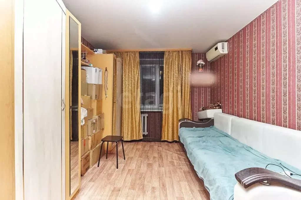 Комната Тюменская область, Тюмень ул. Республики, 246 (18.2 м) - Фото 1
