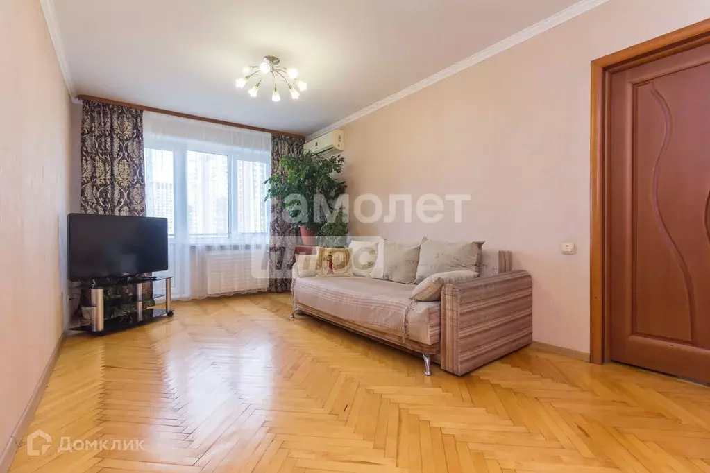 Продаётся 3-к квартира, 60 м - Фото 0