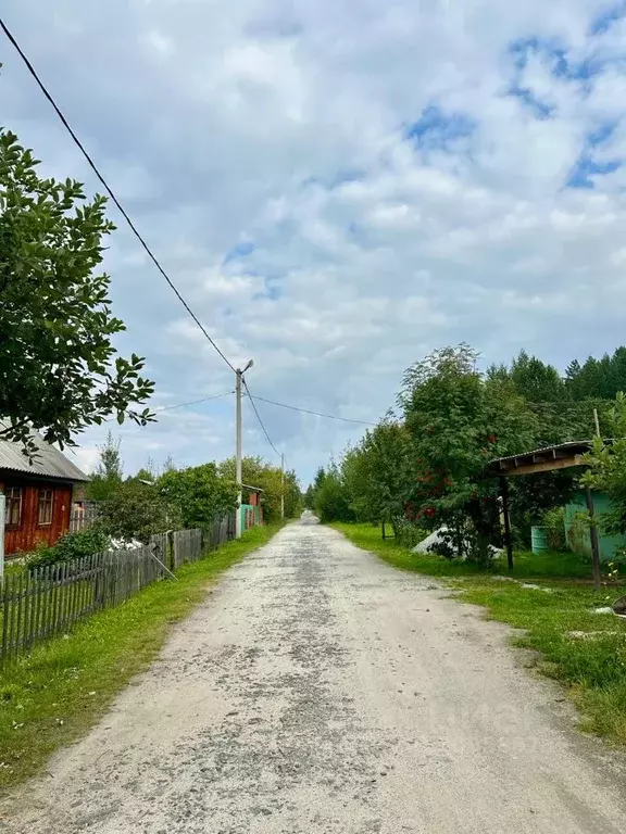 Участок в Свердловская область, Верхняя Пышма городской округ, с. ... - Фото 0