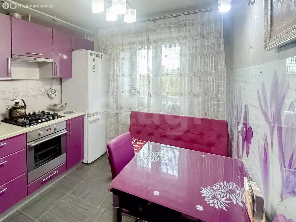 2-комнатная квартира: Ярославль, улица Нефтяников, 18к3 (48 м) - Фото 2