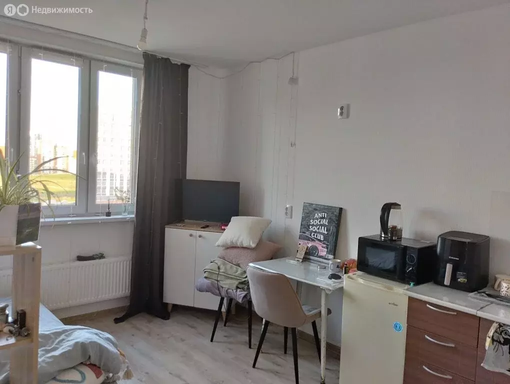 Квартира-студия: Екатеринбург, улица Академика Ландау, 36 (23.3 м) - Фото 0