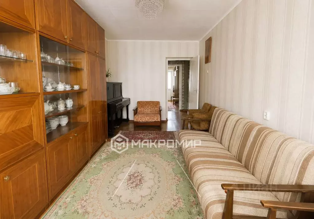 2-к кв. Татарстан, Казань ул. Космонавтов, 24 (48.0 м) - Фото 2