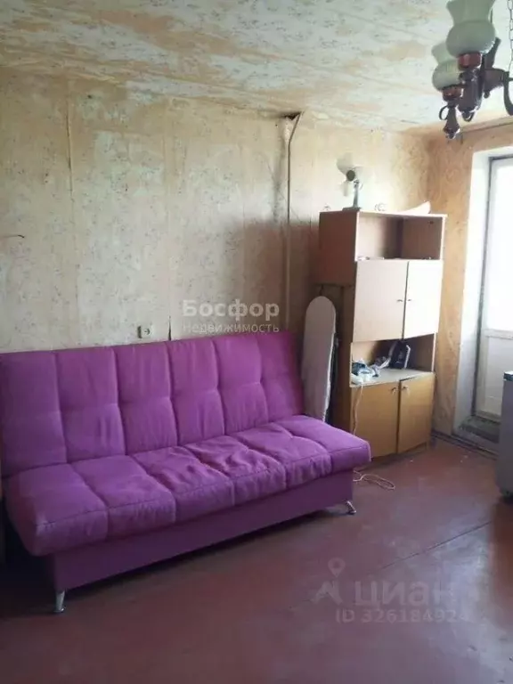 1-к кв. Крым, Щелкино Ленинский район, 1-й мкр, 8 (35.9 м) - Фото 1