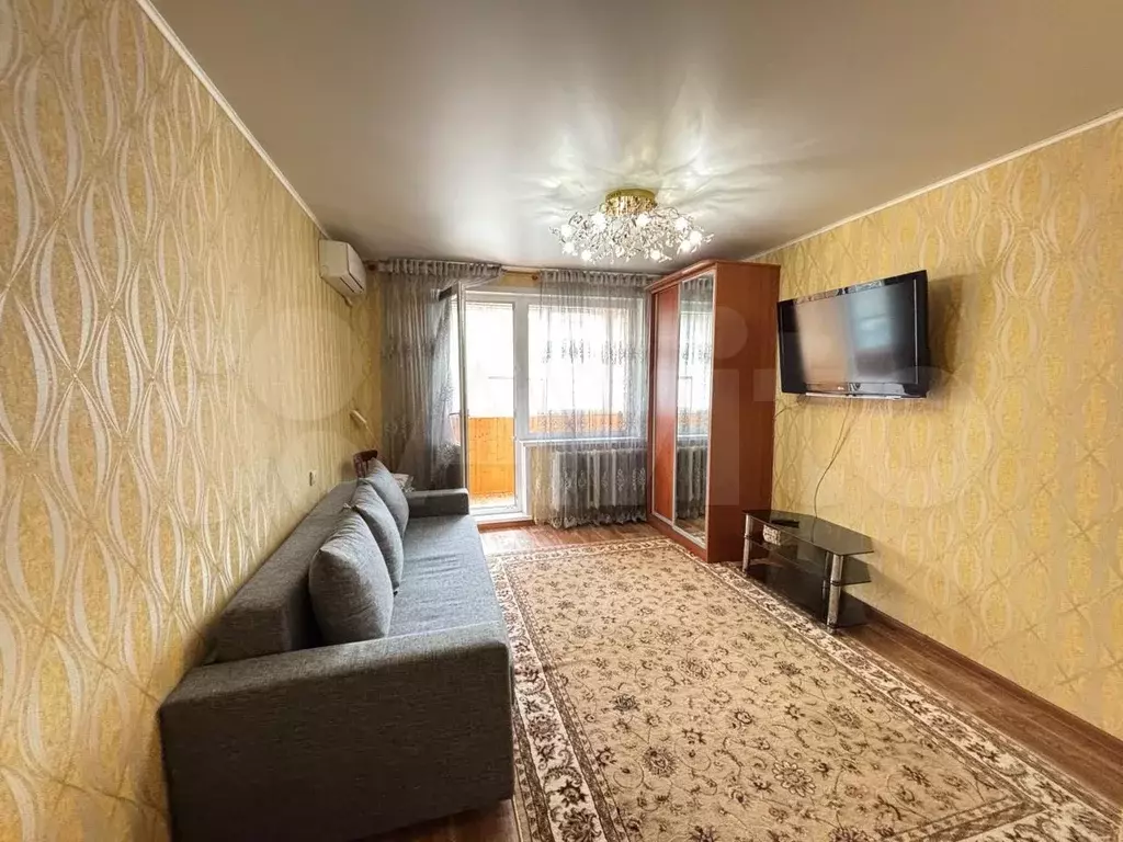 1-к. квартира, 30 м, 5/5 эт. - Фото 0