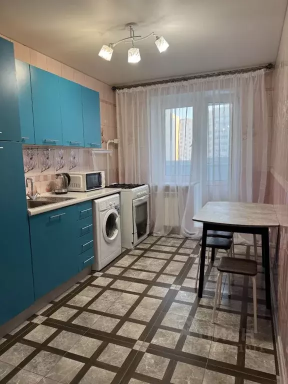 1-к кв. Саратовская область, Саратов ул. Имени П.Ф. Батавина, 12 (40.0 ... - Фото 1