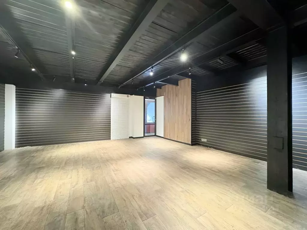 Офис в Свердловская область, Екатеринбург ул. 8 Марта, 28к2 (70 м) - Фото 2