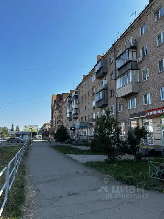 3-к кв. Челябинская область, Копейск просп. Славы, 9 (58.9 м) - Фото 0