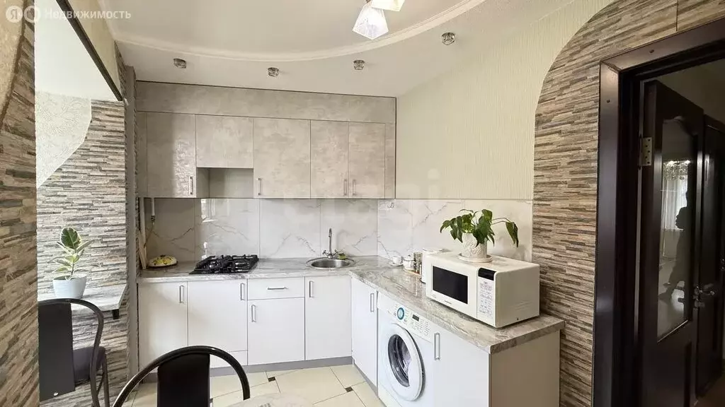 2-комнатная квартира: Нальчик, проспект Кулиева, 20 (61 м) - Фото 2