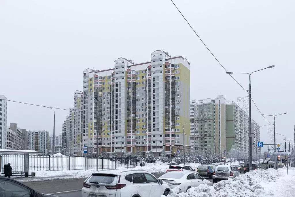 2-к кв. Москва Внуковское поселение, ул. Летчика Ульянина, 2 (60.0 м) - Фото 2