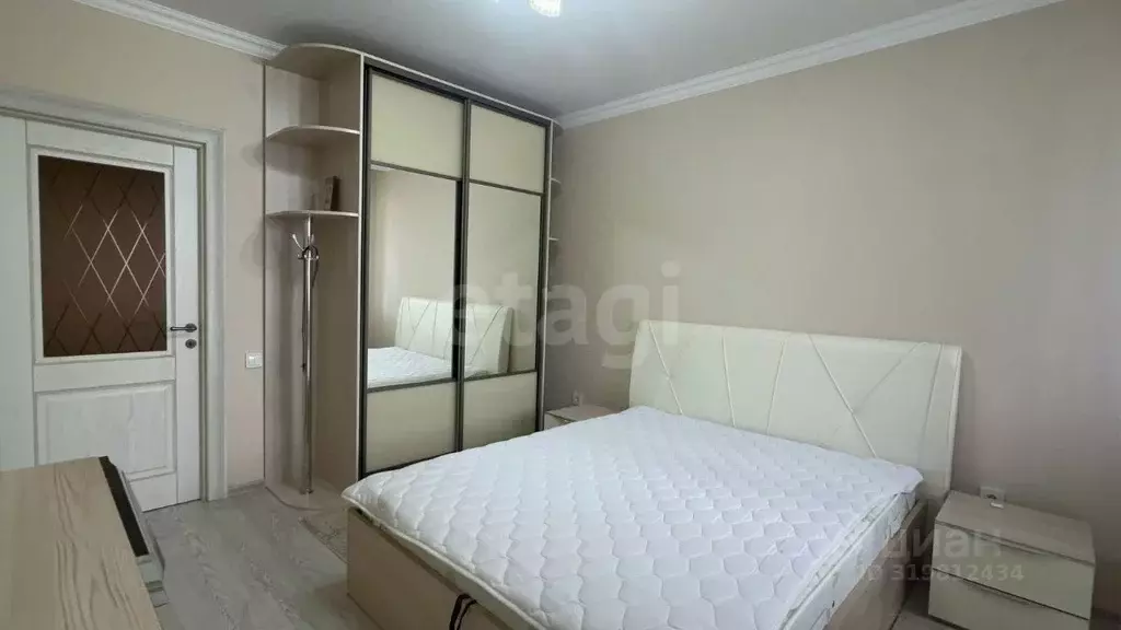 2-к кв. Карачаево-Черкесия, Черкесск Гражданская ул., 25А (64.0 м) - Фото 0