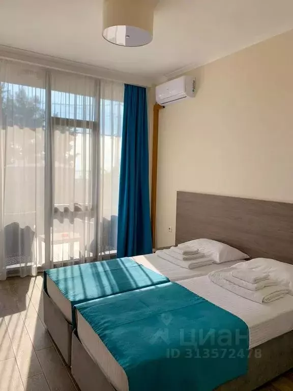 Комната Краснодарский край, Сочи Адлер жилрайон, ул. Прибрежная, 25 - Фото 0