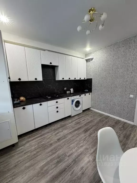 2-к кв. Ставропольский край, Ставрополь ул. Рогожникова, 23/2 (60.0 м) - Фото 1