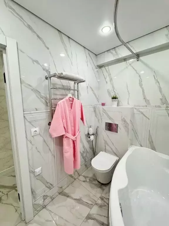 2-к кв. Татарстан, Альметьевск Девонская ул., 97 (47.0 м) - Фото 0