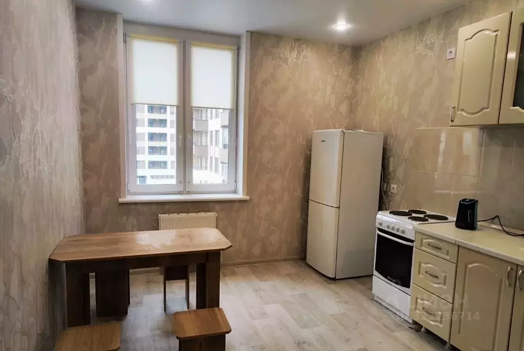 1-к кв. Свердловская область, Екатеринбург ул. Краснолесья, 96 (40.0 ... - Фото 1