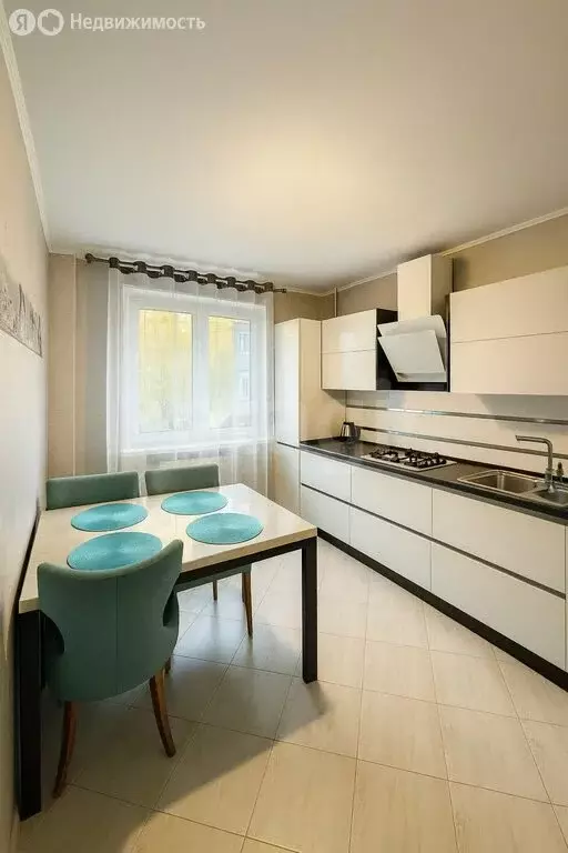 3-комнатная квартира: Ковров, улица Строителей, 24/2 (62.9 м) - Фото 1