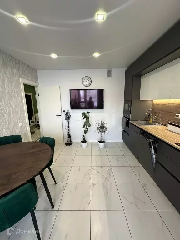 Продаётся 3-к квартира, 70 м - Фото 1