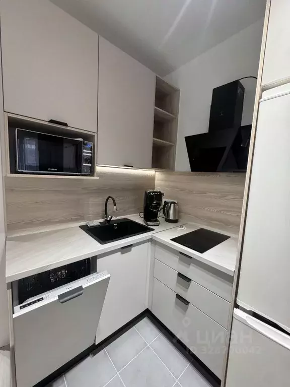 Студия Санкт-Петербург ш. Суздальское, 22к3 (24.0 м) - Фото 1