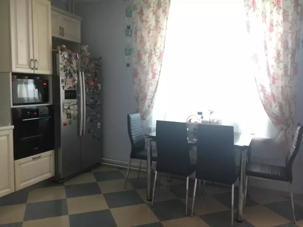 Продается 2-комнатная квартира - Фото 2