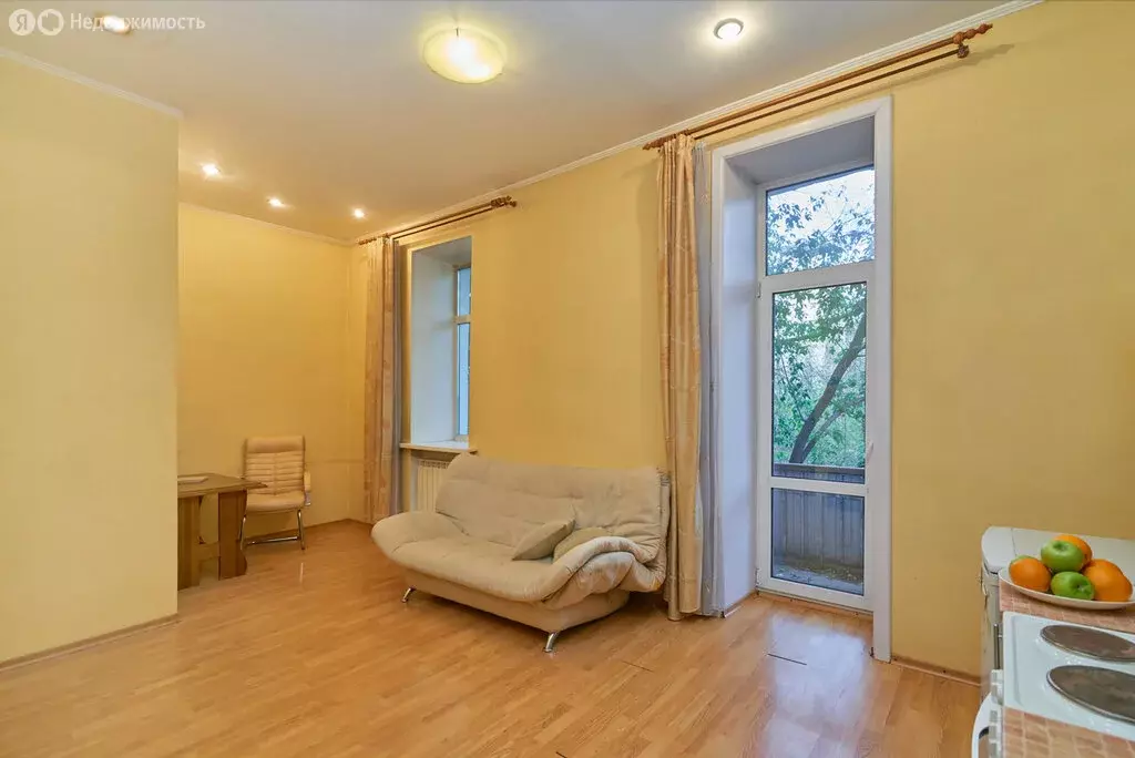 3-комнатная квартира: Иркутск, улица Ленина, 9 (67.1 м) - Фото 1