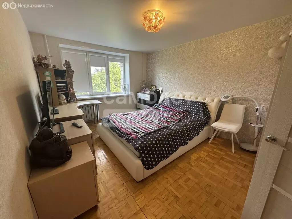 2-комнатная квартира: Ижевск, улица 10 лет Октября, 3 (49.6 м) - Фото 2