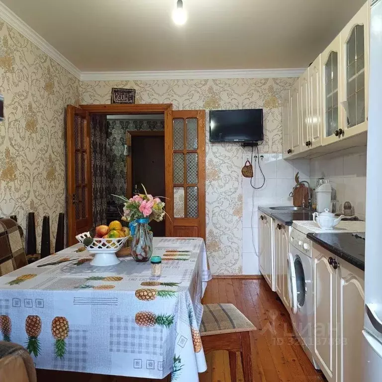 2-к кв. Дагестан, Махачкала ул. Устарбекова, 12 (56.0 м) - Фото 1
