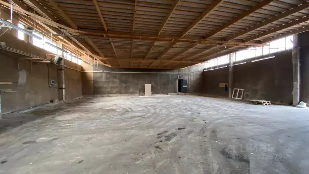 Склад в Новгородская область, Великий Новгород Нехинская ул. (710 м) - Фото 1