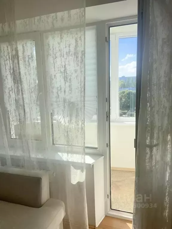 1-к кв. Самарская область, Тольятти просп. Степана Разина, 71 (34.0 м) - Фото 1