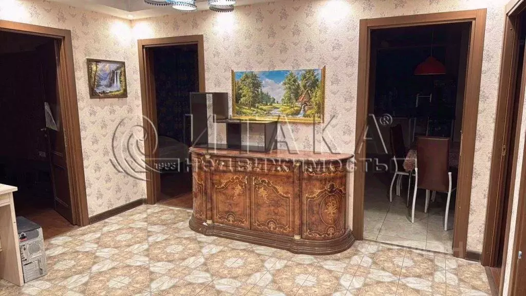 3-к кв. Санкт-Петербург пос. Парголово, Заречная ул., 11к2 (94.6 м) - Фото 1