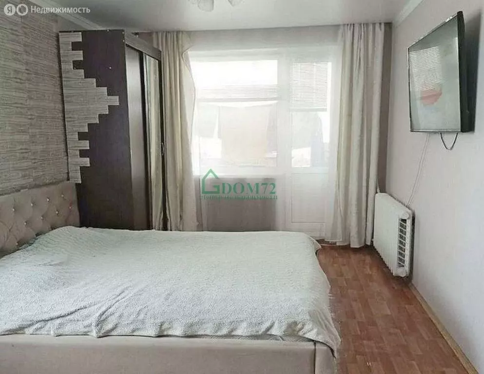 3-комнатная квартира: Тобольск, 7-й микрорайон, 20 (63 м) - Фото 1