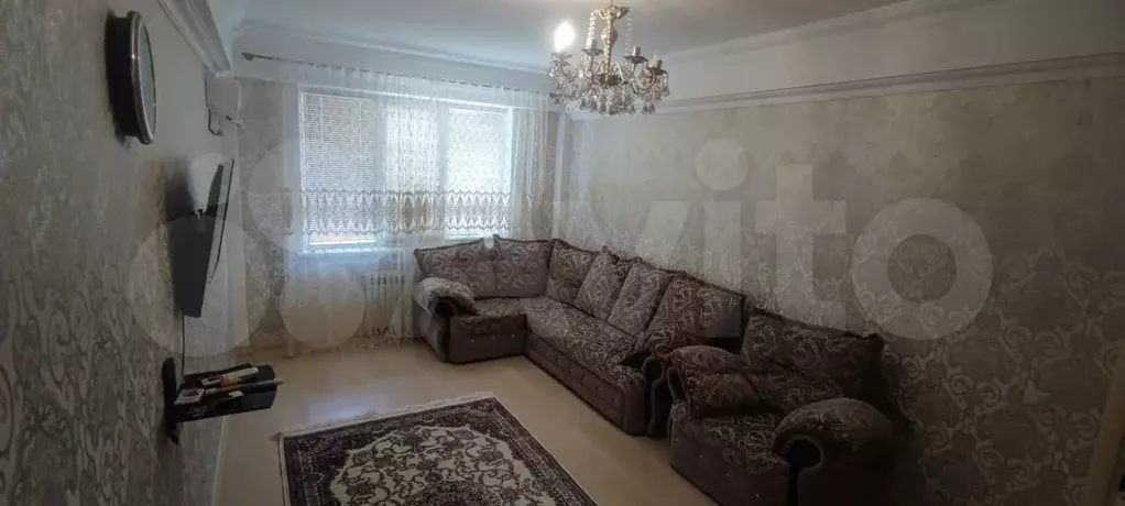 1-к. квартира, 50 м, 1/5 эт. - Фото 1